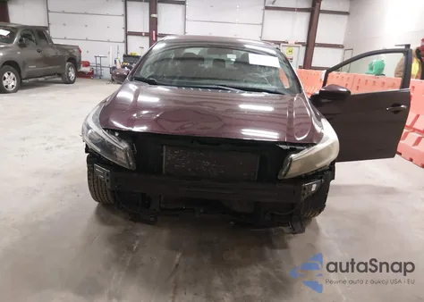 2017 Kia Forte Lx из США, поврежденный, VIN 3KPFK4A77HE156613